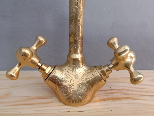 Unlacquered brass gooseneck faucet with hand-engraved detailing - Image 2